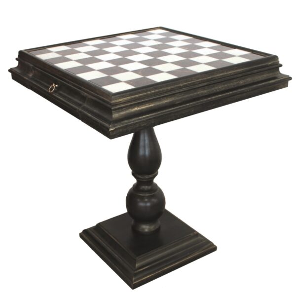 Pregiate Wooden Chess Table