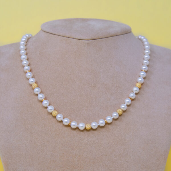 Cultured Pearl Necklace