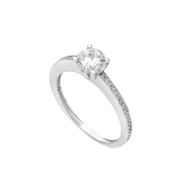 18kt Gold Solitaire Ring