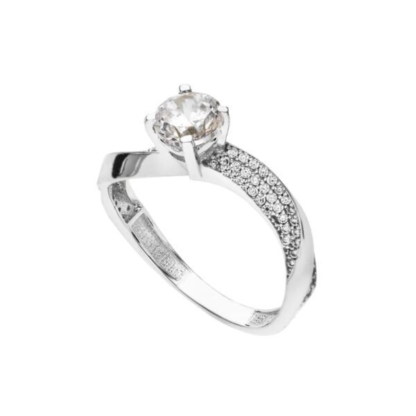 18kt Gold Solitaire Ring