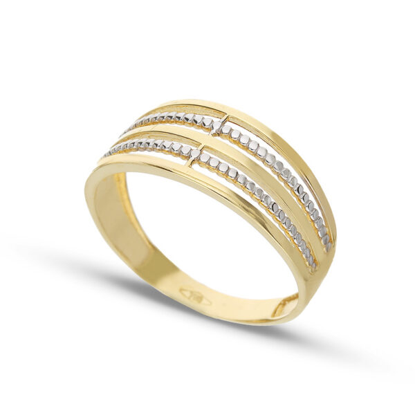 18Kt Gold Ring Fancy